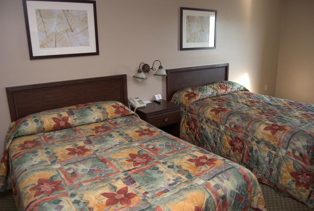 Commodore Resort Put-in-Bay Exteriér fotografie