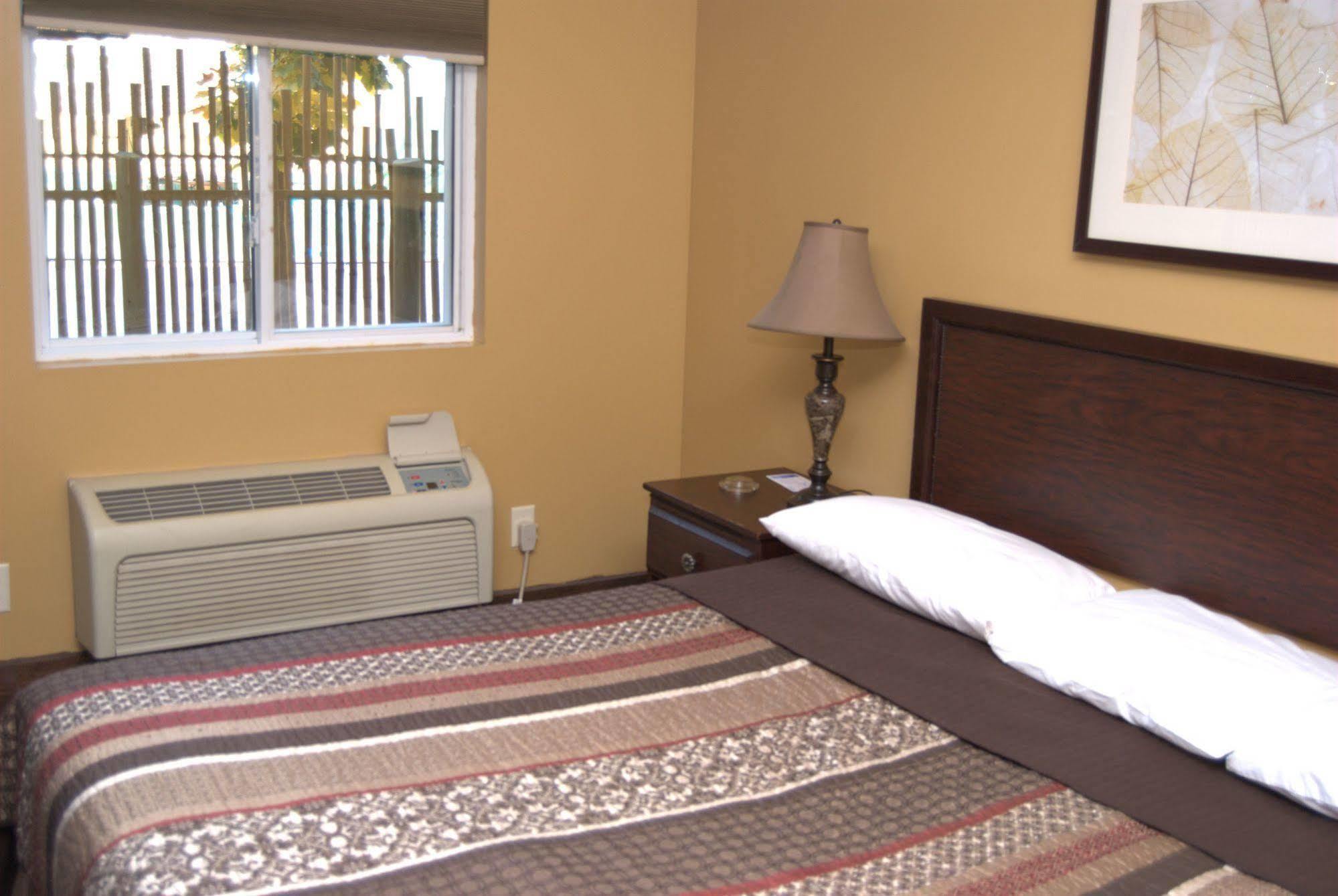 Commodore Resort Put-in-Bay Exteriér fotografie